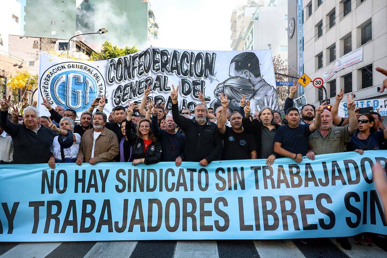 Conflictos laborales, protestas , calle, despidos, CGT, petroquímica río tercero