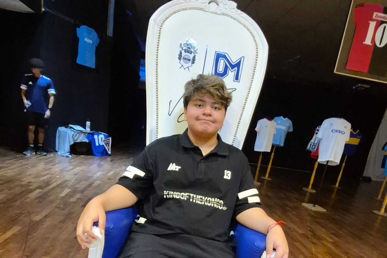 El sillón que usó Diego Armando Maradona como entrenador en Gimnasia La Plata. Y que quedará para uno de sus hijos: Diego Fernando.