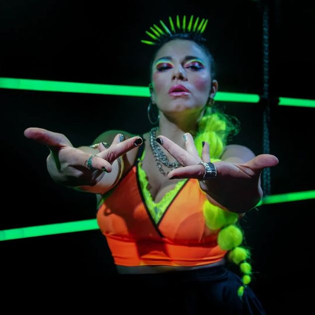 La Juli Rivarola se presentará con el taller de rap que coordina en La Piojera y también con su proyecto artístico propio.