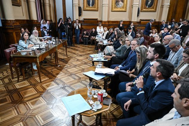Lucila Crexell, candidata a embajadora en Canadá, en la Comisión de Acuerdos del Senado (Foto: Comunicación Senado)