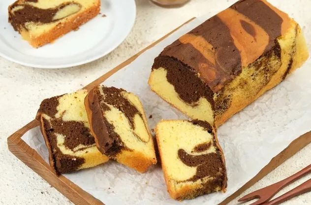 Cómo hacer budín de naranja marmolado sin azúcar y en licuadora.