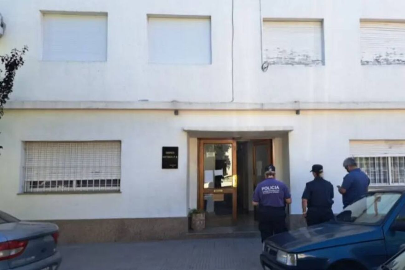 Murió una familia por inhalación de monóxido de carbono en Bahía Blanca tras mudarse a un departamento