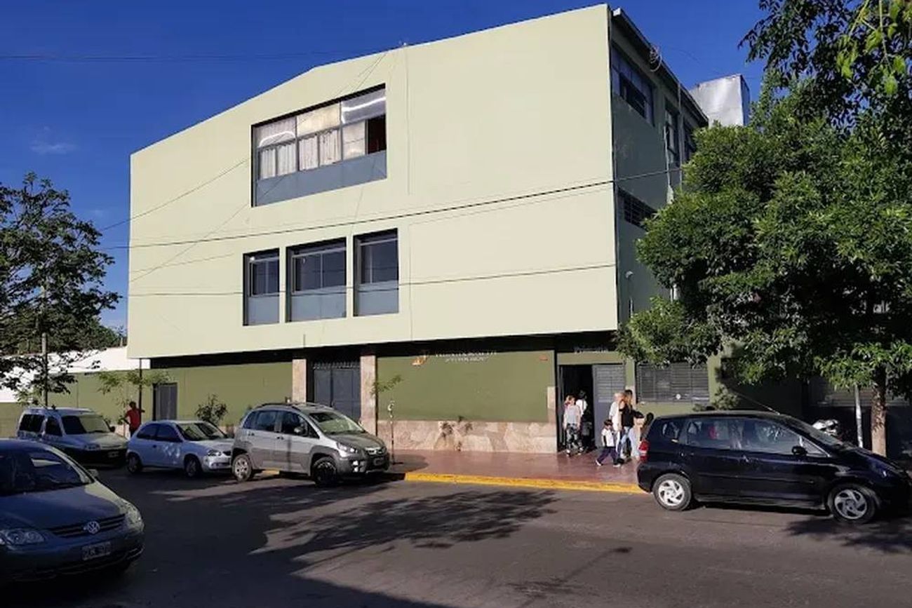 El Instituto Valentín Bonetti, en Mendoza, donde falleció el adolescente. 