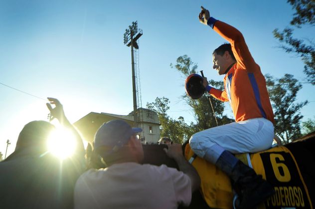 Del esplendor al desafío: la historia del Jockey Club Córdoba.
