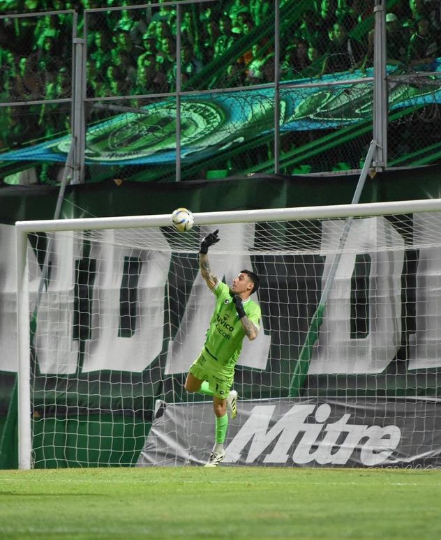 Racing de Córdoba ante San Martín de San Juan por la Primera Nacional.