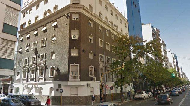 Clínica. La clínica "Los Arcos" (ex-Chutro) fue allanada por la Justicia. (Archivo)