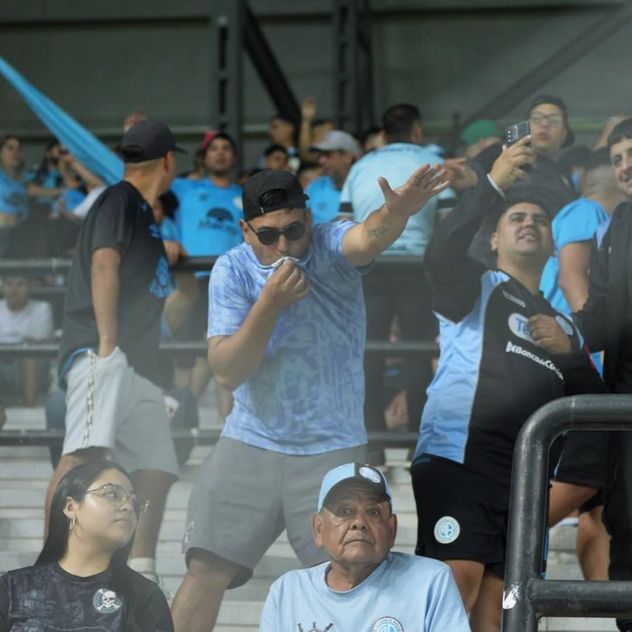 Hinchas de Belgrano en Copa Argentina.