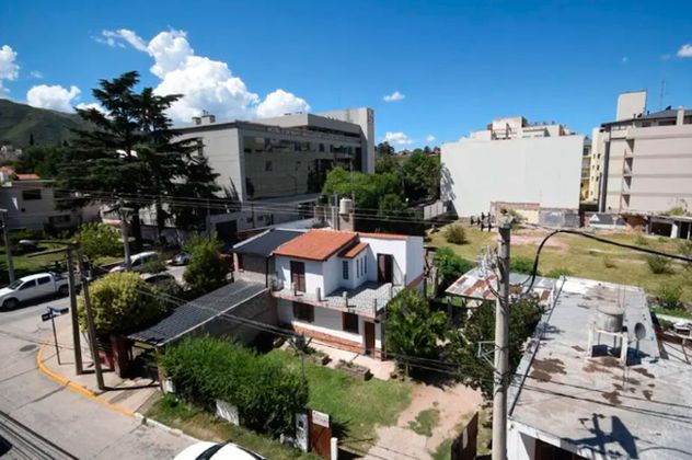 Vista aérea de los terrenos en La Falda por los que se investigó a Hugo Moyano. (La Voz/Archivo)
