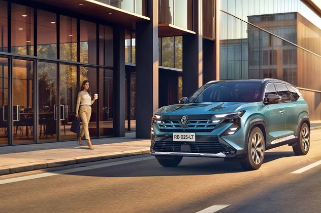 Las tres versiones cuentan con el motor 1.3 turbo naftero de 156 CV y 270 Nm, ya conocido en el Duster. La caja automática de doble embrague de seis marchas es la misma que utiliza el Kardian. 