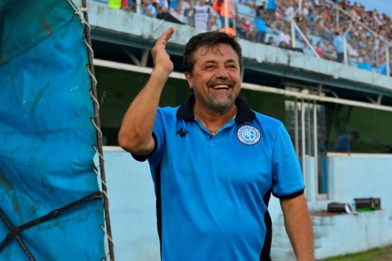Caruso Lombardi, ex DT de Belgrano.