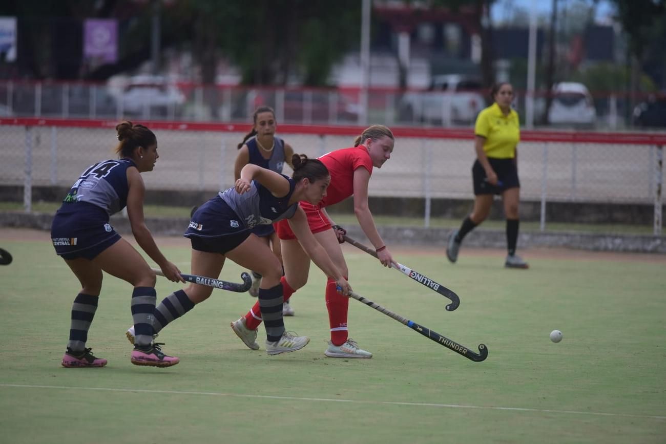 Jockey Club B cayó ante Urú Cué RC en la tercera fecha del Torneo Damas A.