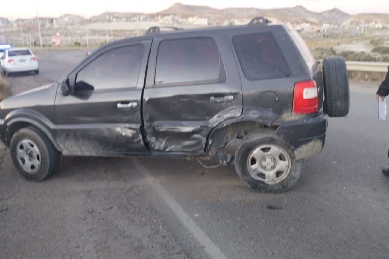 Siniestro en Comodoro Rivadavia: el conductor dio positivo en alcoholemia.