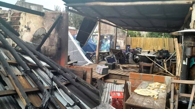 Explosiones e incendio en un patio de comidas en Entre Ríos. (Gentileza)