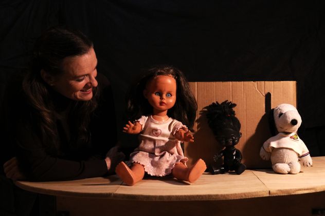 "Desde el Altillo. Historia de un exilio", obra de teatro.