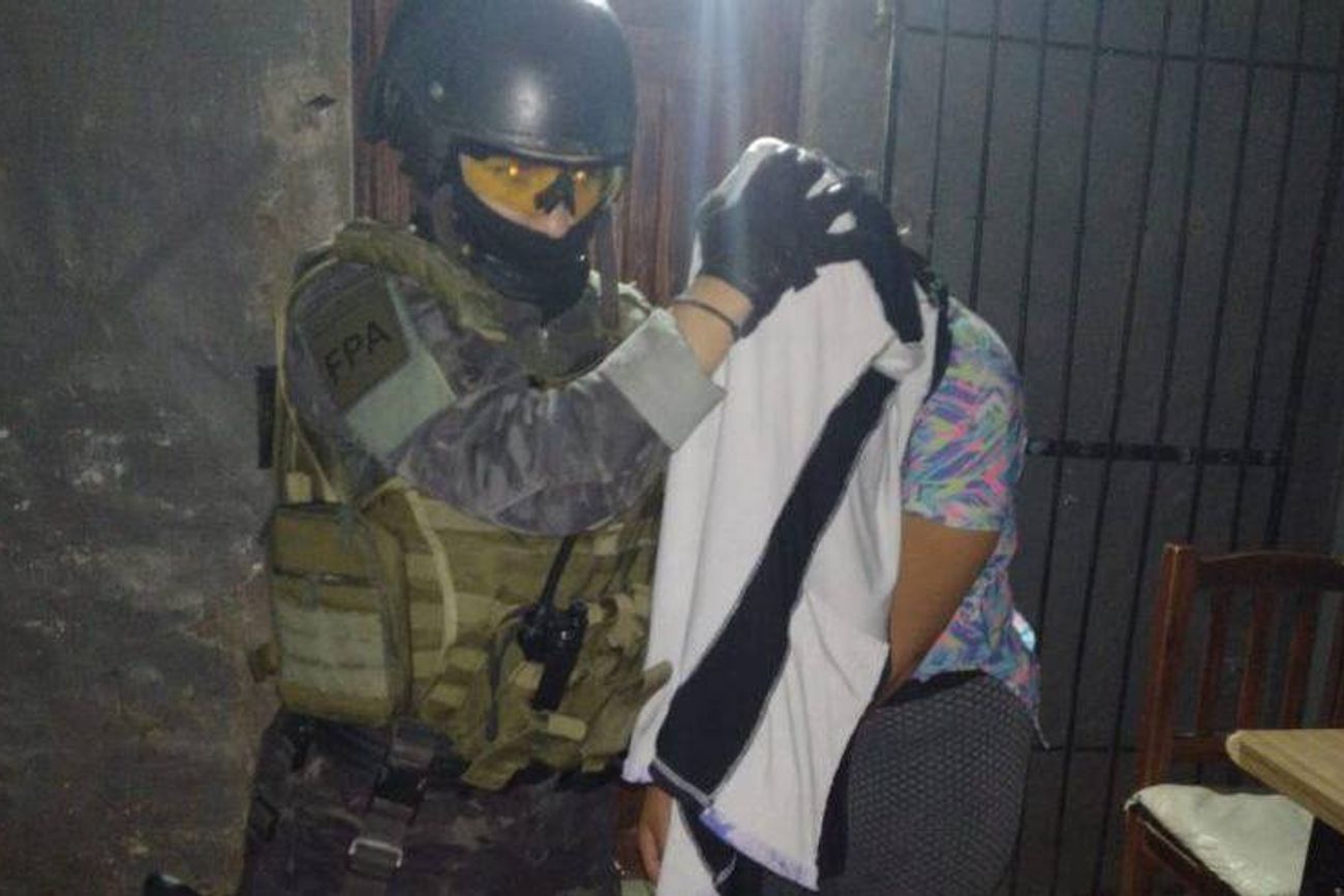 La sospechosa, al ser detenida. (Mpfcordoba.gob.ar)