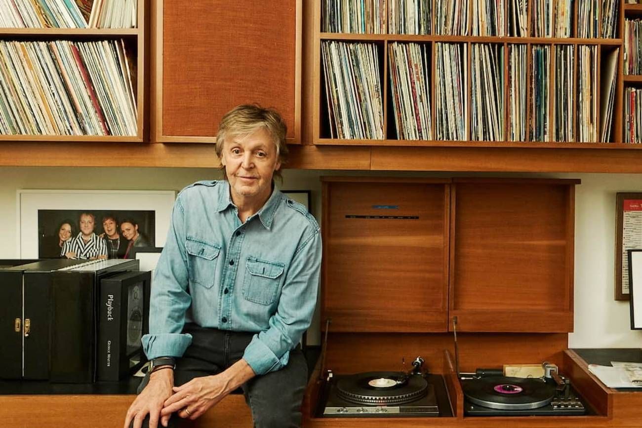 Paul McCartney, en su discoteca. (X @PaulMcCartney)