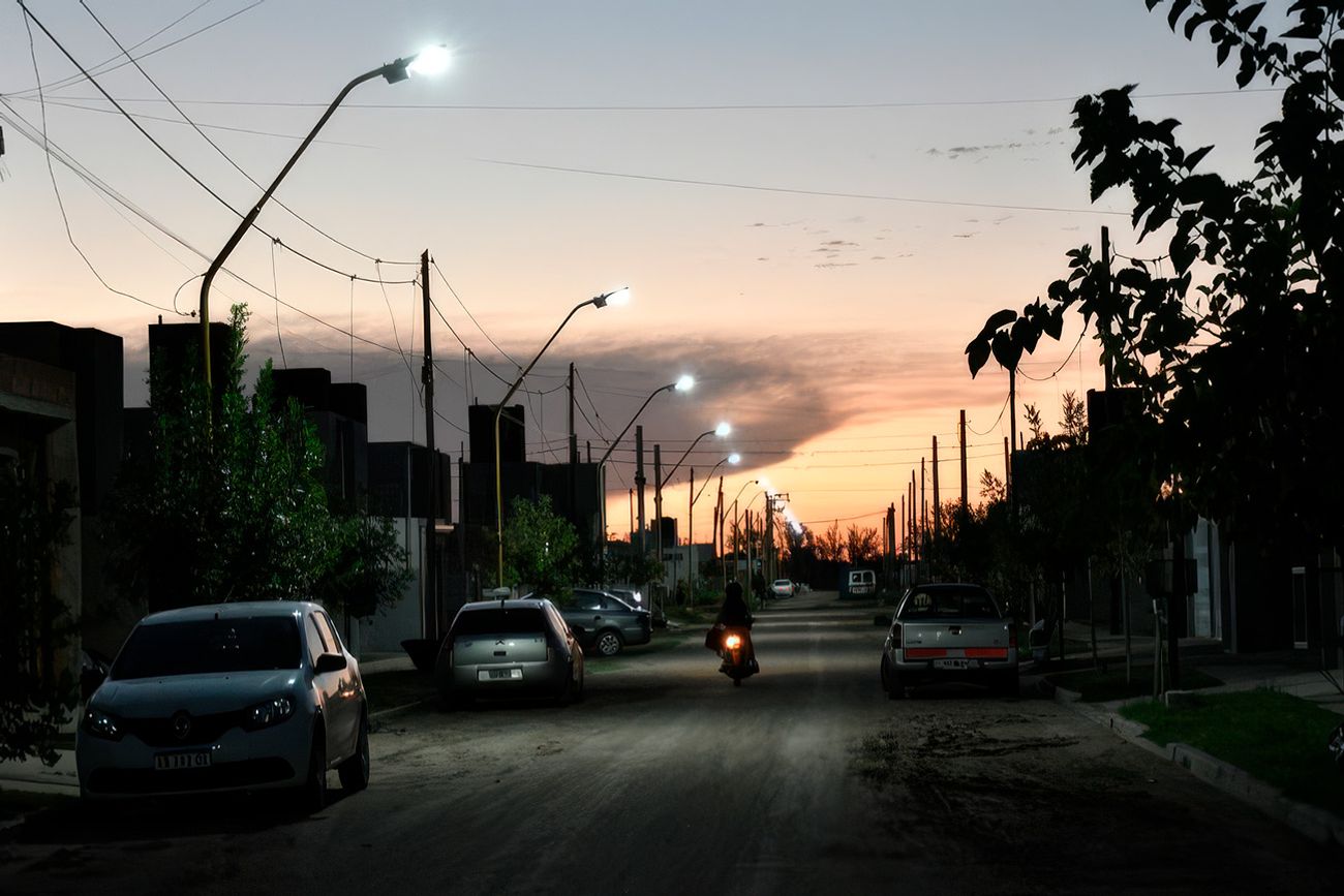 Nuevas luminarias LED en el loteo Procrear en barrio La Milka
