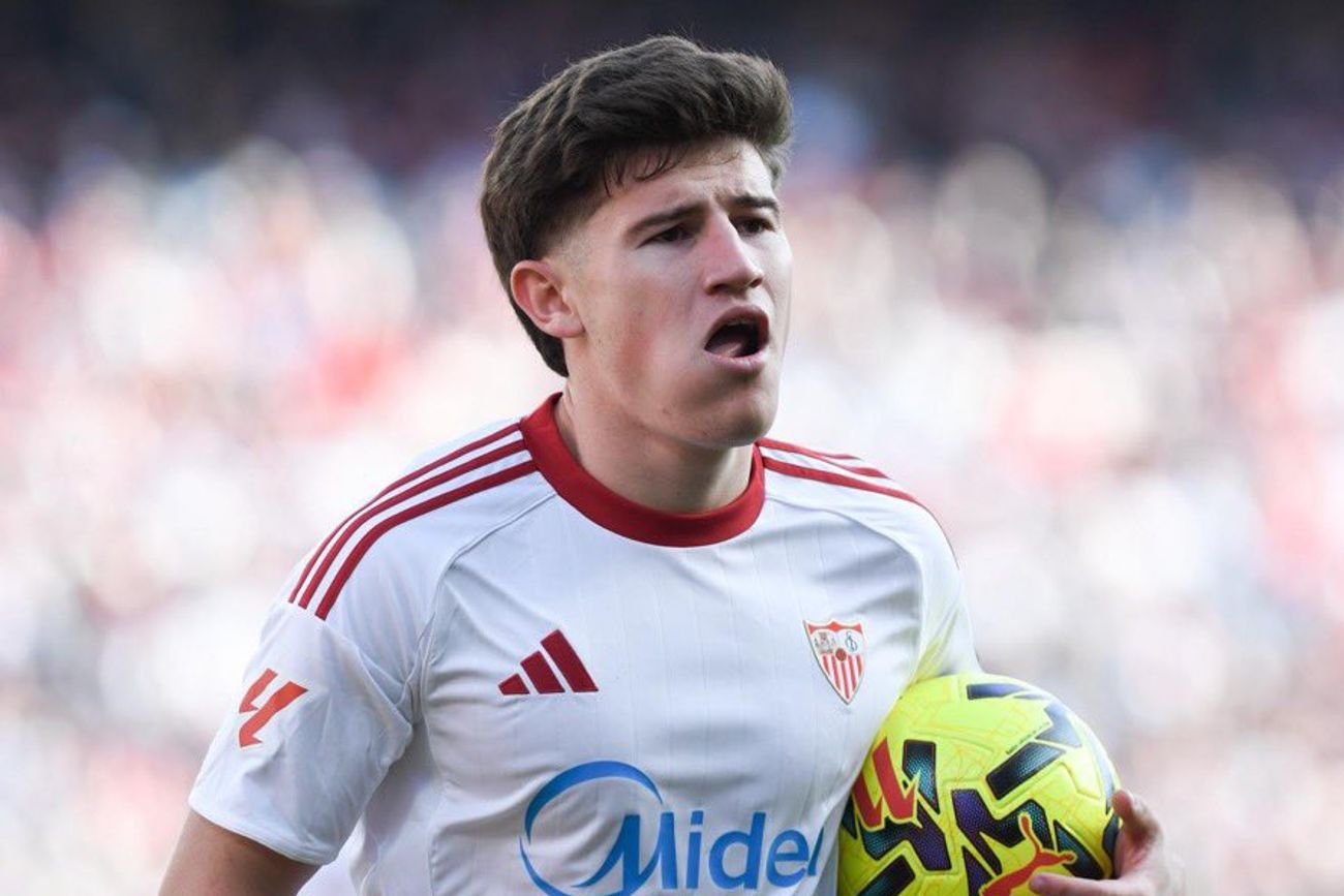 Joaquín Martínez Gauna es jugador del Sevilla. “Está dentro de una lista que seguimos en base al rendimiento. Es seleccionable”, sorprendió Scaloni sobre "el Oso". (AP)
