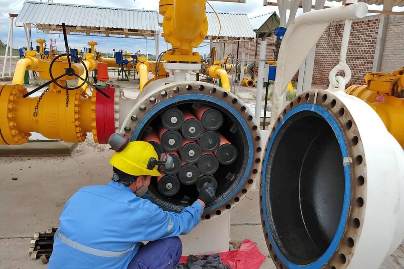 INSUMO CLAVE. La demanda de gas por parte de la industria se ha visto resentida por restricciones y cortes en el suministro.