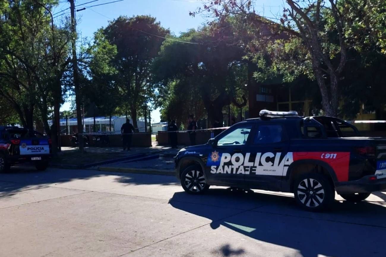 Tiroteo en colegio de San Cristóbal, Santa Fe.