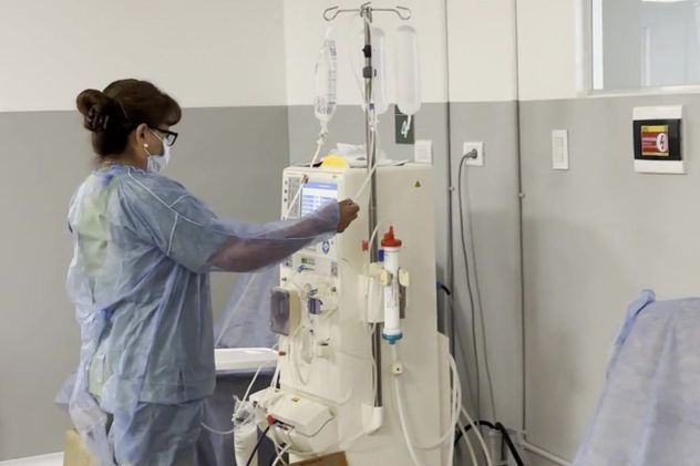 La diálisis es un sistema para limpiar la sangre cuando los riñones dejaron de hacerlo.