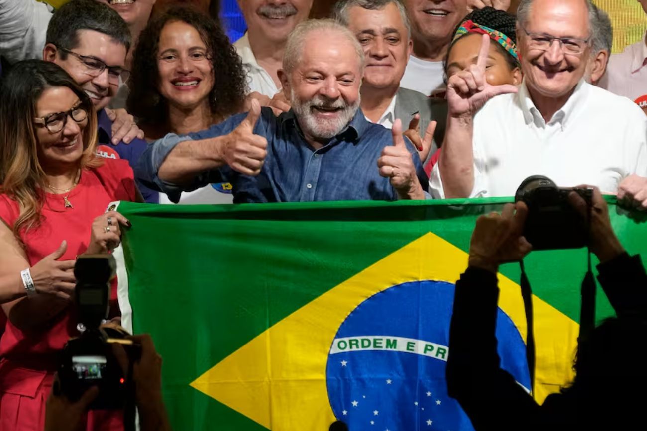 Lula confirmó a Geraldo Alckmin como su compañero de fórmula para enfrentar a Flávio Bolsonaro