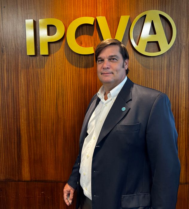 Georges Breitschmitt: vamos a redoblar los esfuerzos para que toda la cadena productiva siga generando valor, divisas y trabajo. 