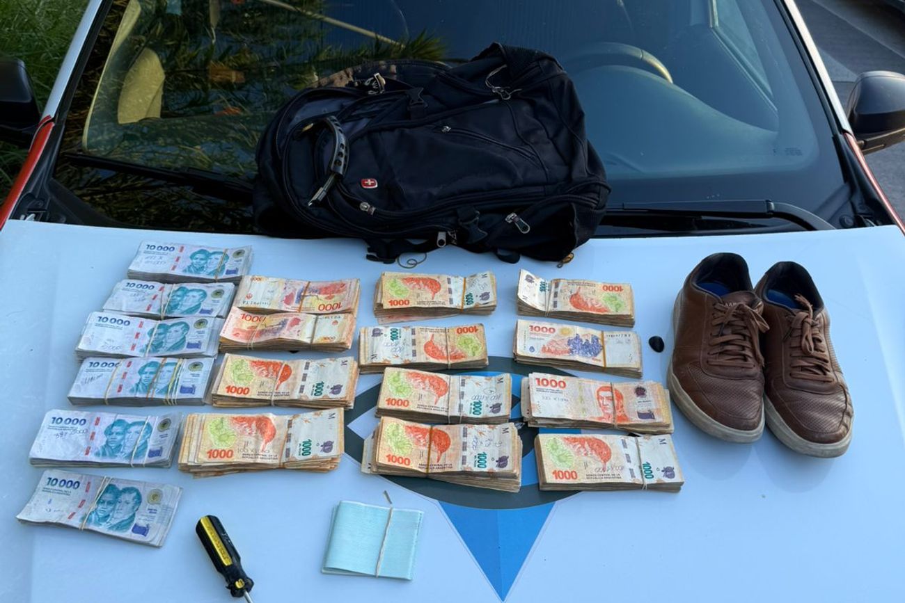 El secuestro del dinero y el daño en el auto. (Policía) 