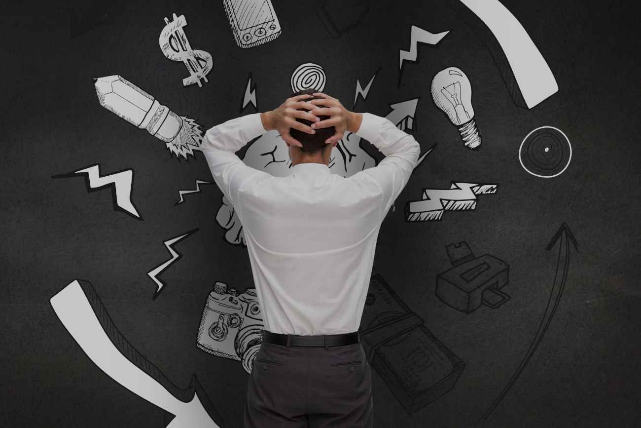 La tendencia a imaginar consecuencias negativas, analizar cada decisión y repasar posibles escenarios puede convertirse en un ciclo difícil de romper.