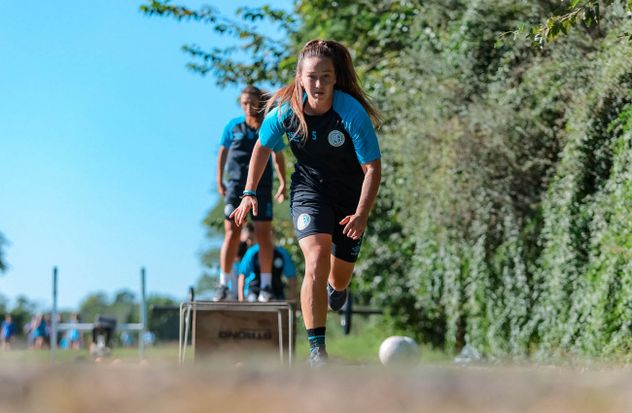 Moplex llega a Belgrano para seguir pisando fuerte.