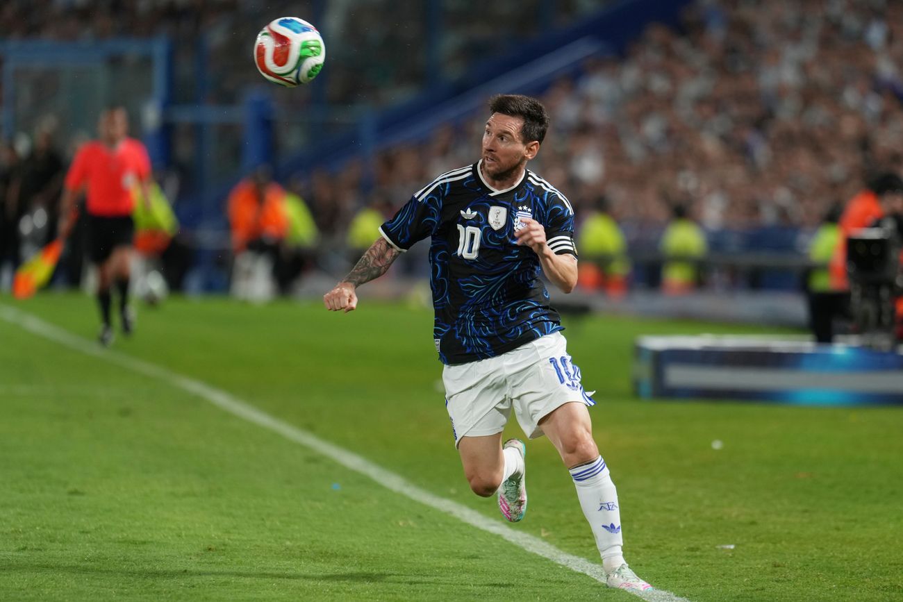 Lionel Messi, en el Argentina vs. Zambia en la Bombonera.