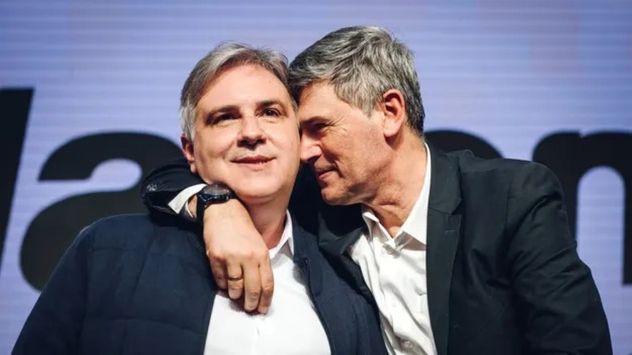 Llaryora y Passerini, en el festejo del triunfo en la Capital de 2023.