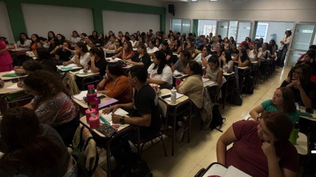 Río Tercero: más de 300 alumnos iniciaron las clases en la nueva Universidad Nacional de Río Tercero.