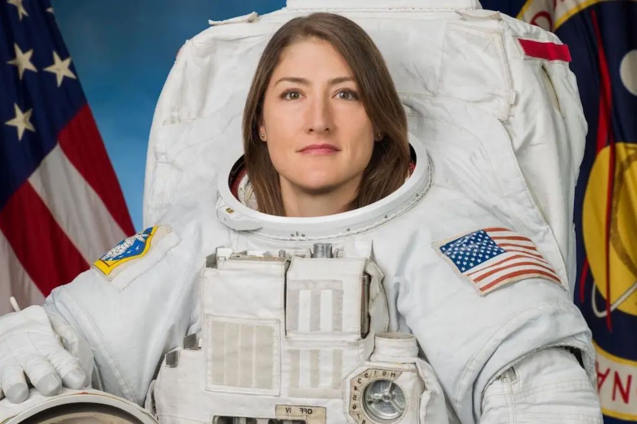 Christina Koch será la primera mujer en orbitar la Luna: la ingeniera que participará en la misión Artemis II.
