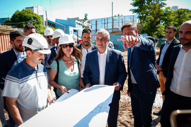 El objetivo es democratizar el acceso a carreras universitarias y fortalecer el talento humano situado.