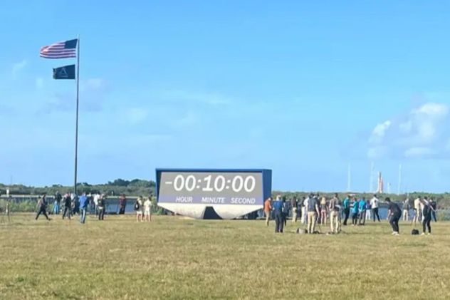 El coundown se frenó a los 10 minutos para los chequeos finales.