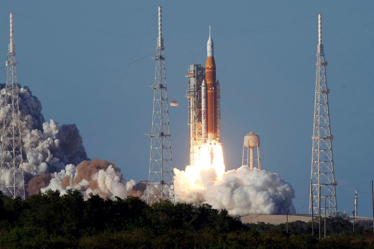 Misión Artemis II. Tras más de 50 años, despegó con éxito el cohete de la Nasa a la Luna.