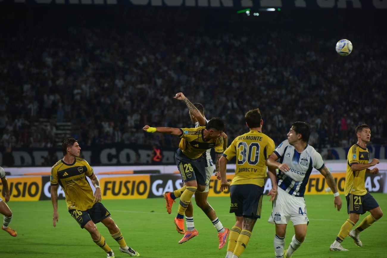 Talleres jugó este jueves con Boca en el estadio Mario Kempes por el Torneo Apertura de la Liga Profesional. (Nicolás Bravo / La Voz)