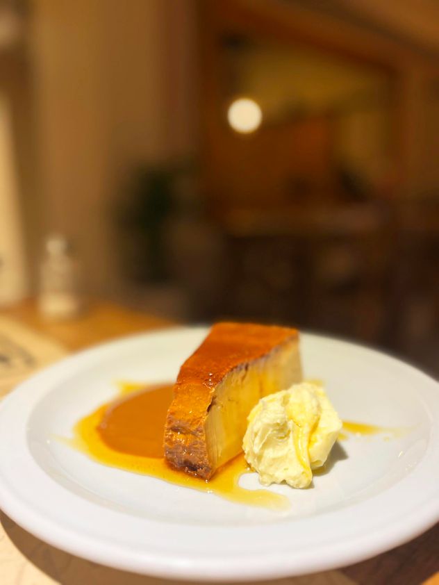 Lomo Lomo, en Alta Córdoba, renovó su concepto, fue más allá de las pizzas y el lomo, y ganó. 