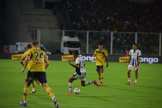 Talleres recibe a Boca en el estadio Mario Kempes por el Torneo Apertura de la Liga Profesional. (Nicolás Bravo / La Voz)