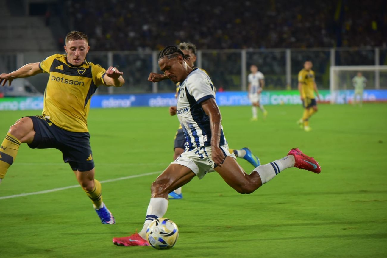 Talleres recibió a Boca en el estadio Mario Kempes por el Torneo Apertura de la Liga Profesional. (Nicolás Bravo / La Voz)