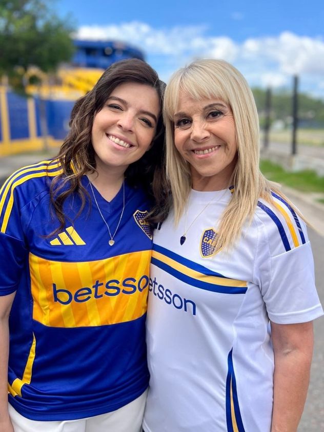 Las fotos que compartió Claudia Villafañe para saludar a Dalma Maradona.
