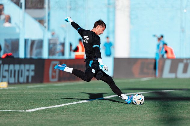 Thiago Cardozo, el arquero del Pirata.