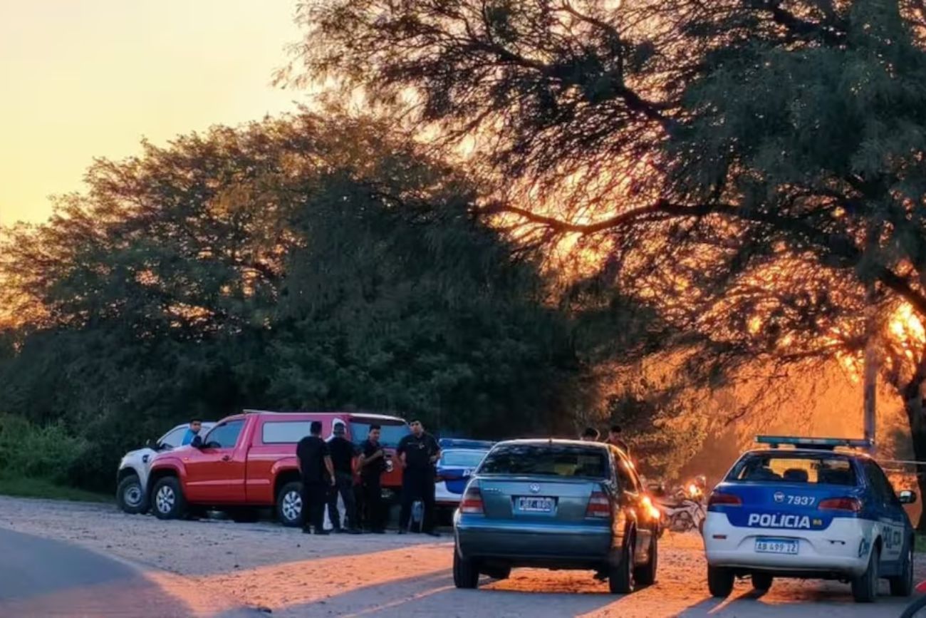 Cruz del Eje: encontraron sin vida a un hombre en la ribera del río