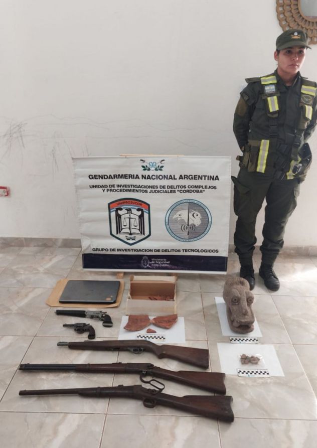 Córdoba: Allanan un domicilio y secuestran objetos considerados patrimonio cultural que eran puestos a la venta sin aval legal