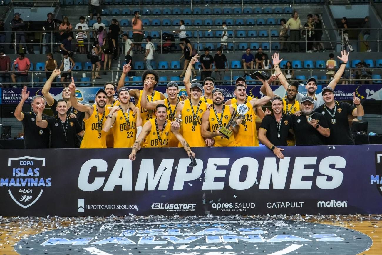 En Formosa, Obras derrotó a Ferro en la final de la Copa Islas Malvinas y festejó su primer título en la Liga Nacional. 