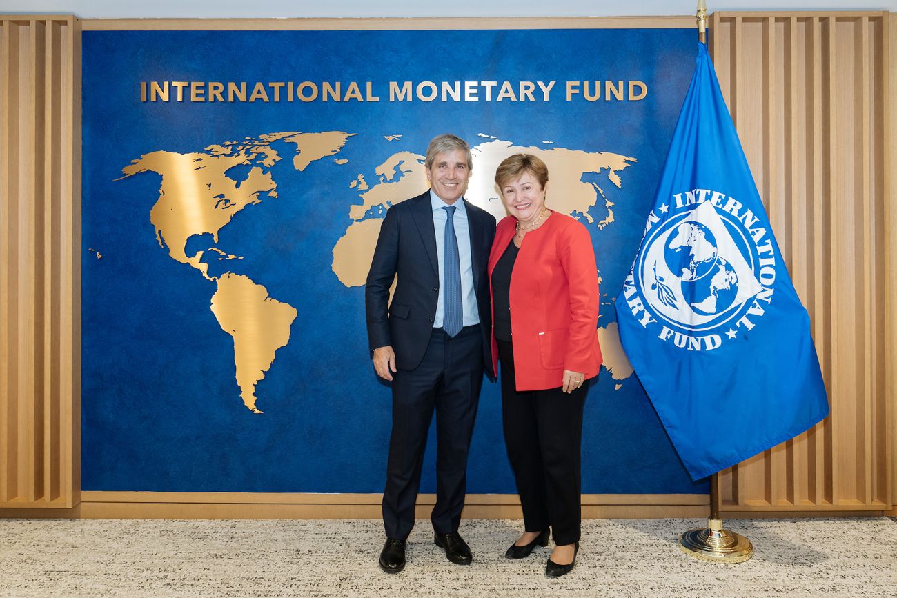 Luis Caputo y Kristalina Georgieva, número 1 del FMI.