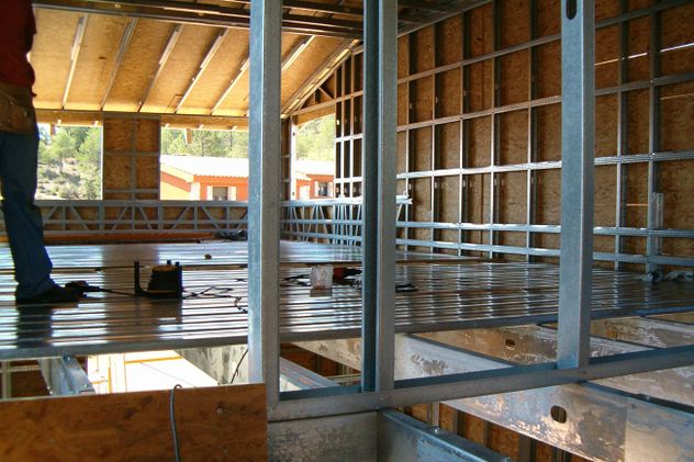 El bajo peso de las estructuras de acero galvanizado permite proyectar reformas en altura