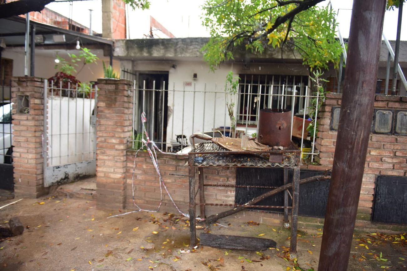 La casa donde ocurrió el trágico siniestro. (La Voz/José Gabriel Hernández)