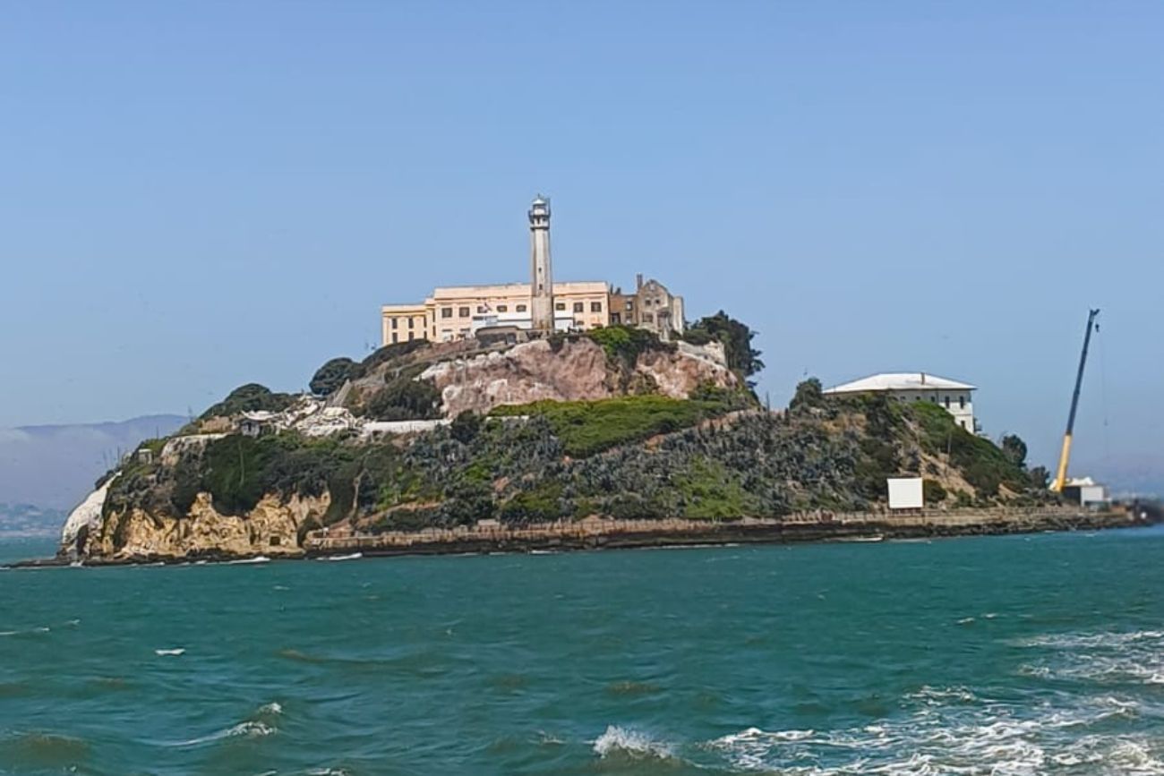 Trump busca U$S 152 millones ante el Congreso para reabrir la histórica carcel de Alcatraz.
